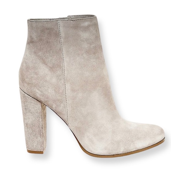 STEVE MADDEN | Glorius Bootie | Taupe Suede |Size 10 - Picture 9 of 9
